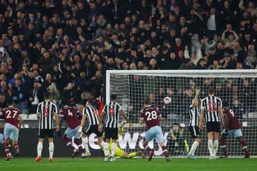 West-Ham-V-Newcastle